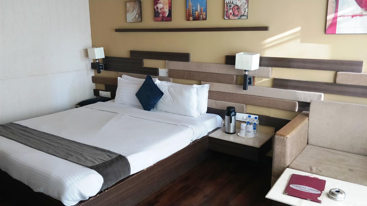 Hotel Mount Regency Mount Abu Exterior photo