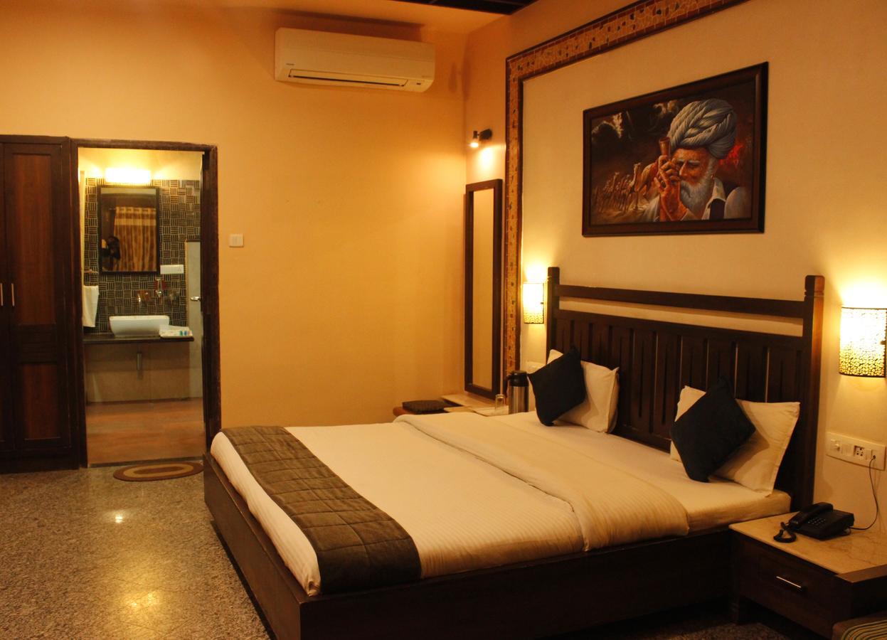 Hotel Mount Regency Mount Abu Exterior photo
