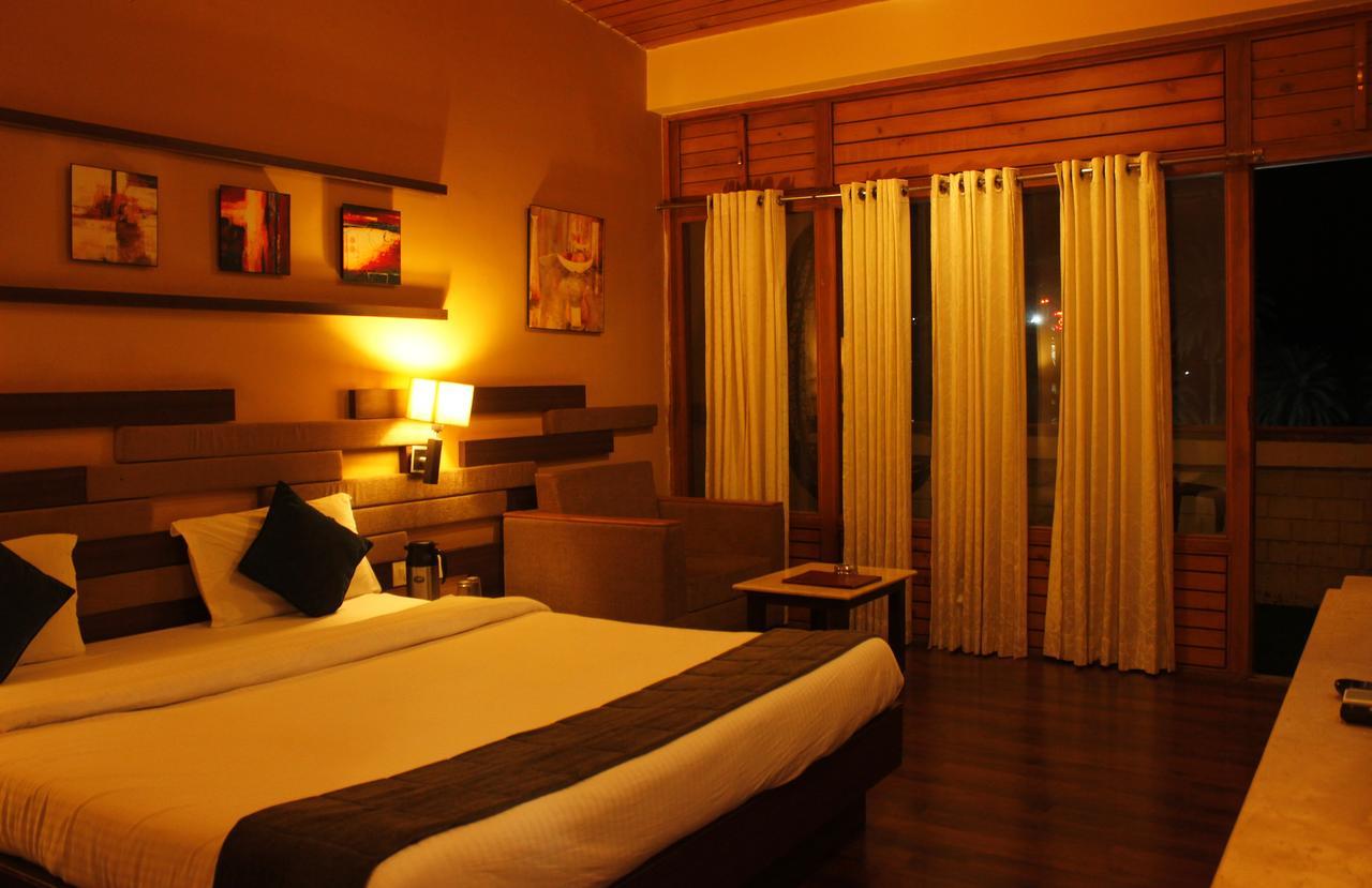 Hotel Mount Regency Mount Abu Exterior photo