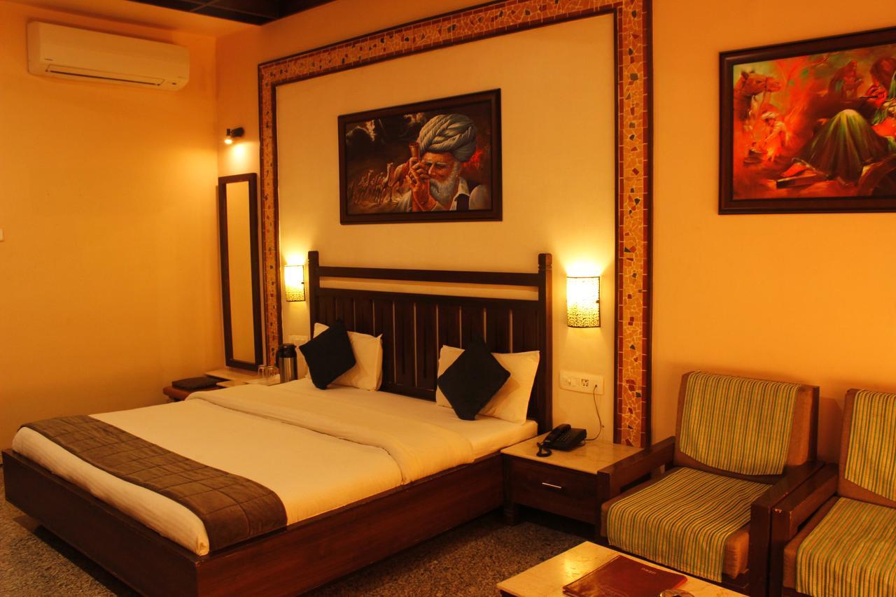 Hotel Mount Regency Mount Abu Exterior photo