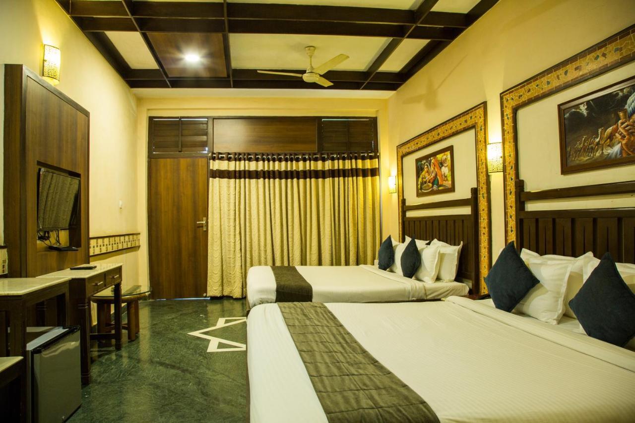 Hotel Mount Regency Mount Abu Exterior photo